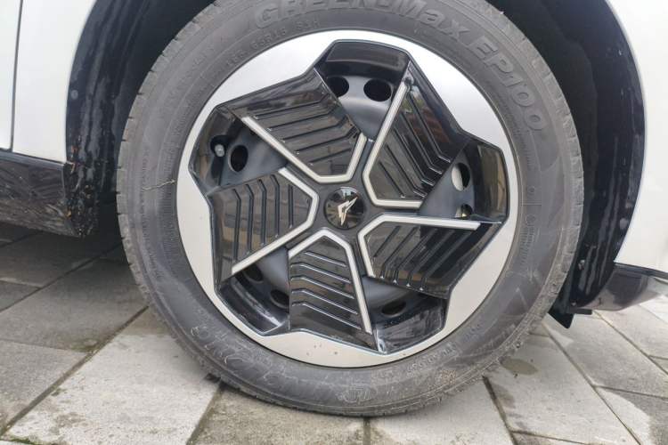 Used Cowin October 2023 201km Wave Rider Edition Exterior 1
