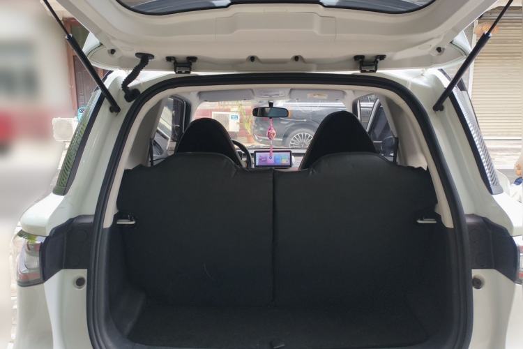 Used Cowin October 2023 201km Wave Rider Edition Trunk