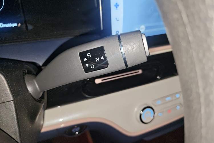 Used Cowin October 2023 201km Wave Rider Edition Gear Lever