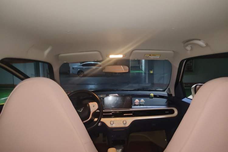 Used Cowin October 2023 201km Wave Rider Edition Headliner