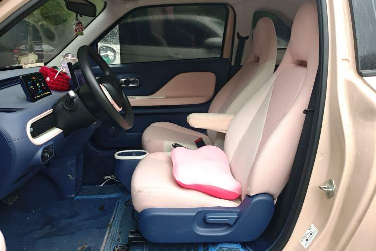 Used Cowin October 2023 201km Wave Rider Edition Left Front Seat