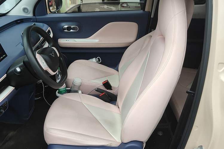 Used Cowin October 2023 201km Wave Rider Edition Left Front Seat