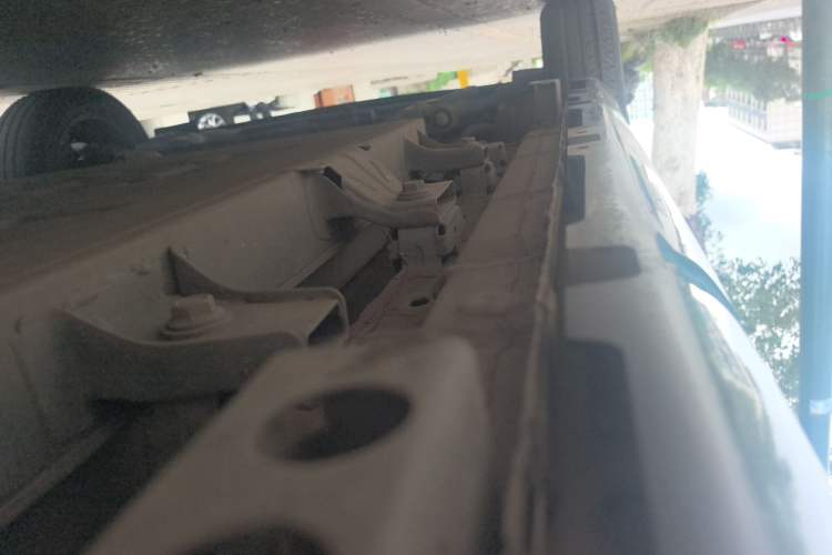 Used Cowin October 2023 201km Wave Rider Edition Left Side Sill