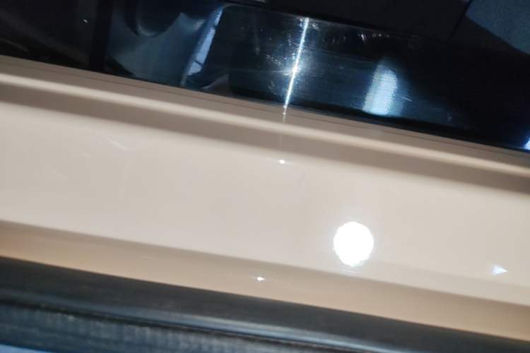 Used Cowin October 2023 301km Zhi Feng Edition Left Side Sill