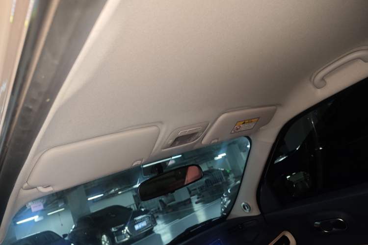 Used Cowin October 2023 201km Wave Rider Edition Headliner
