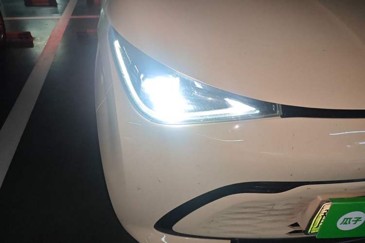 Used Cowin October 2023 201km Wave Rider Edition Right Front Headlight