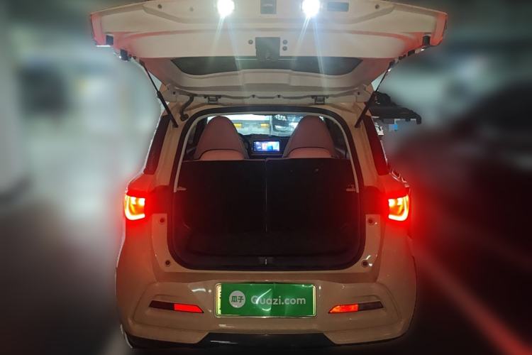 Used Cowin October 2023 201km Wave Rider Edition Trunk
