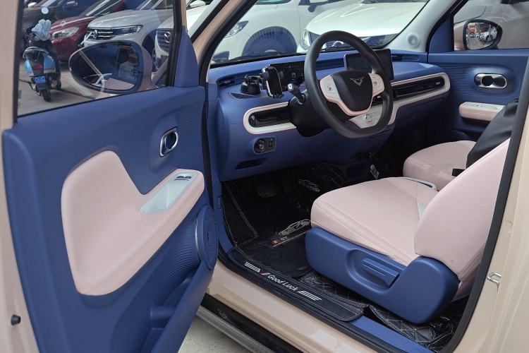 Used Cowin October 2023 301km Zhi Feng Edition Driver Seat