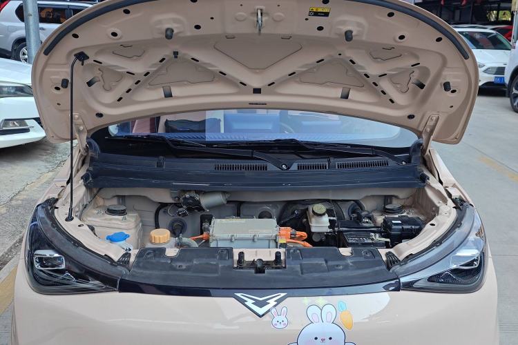 Used Cowin October 2023 301km Zhi Feng Edition Engine Bay