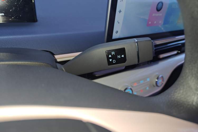 Used Cowin October 2023 301km Zhi Feng Edition Gear Lever