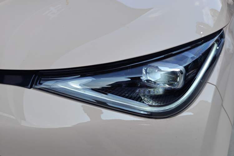 Used Cowin October 2023 301km Zhi Feng Edition Left Front Headlight