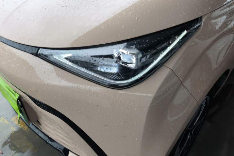 Used Cowin October 2023 201km Wave Rider Edition Left Front Headlight