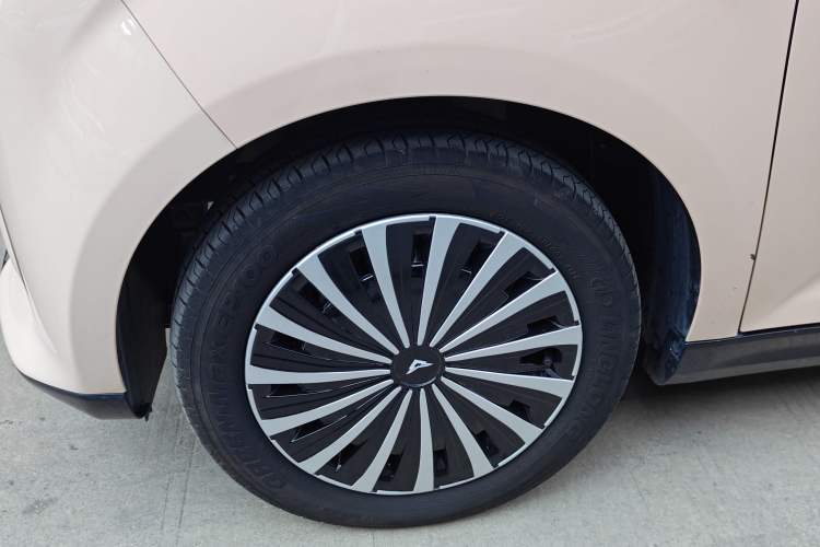 Used Cowin October 2023 301km Zhi Feng Edition Left Front Wheel Hub