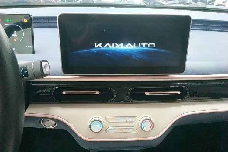 Used Cowin October 2023 201km Wave Rider Edition Audio And AC Panel