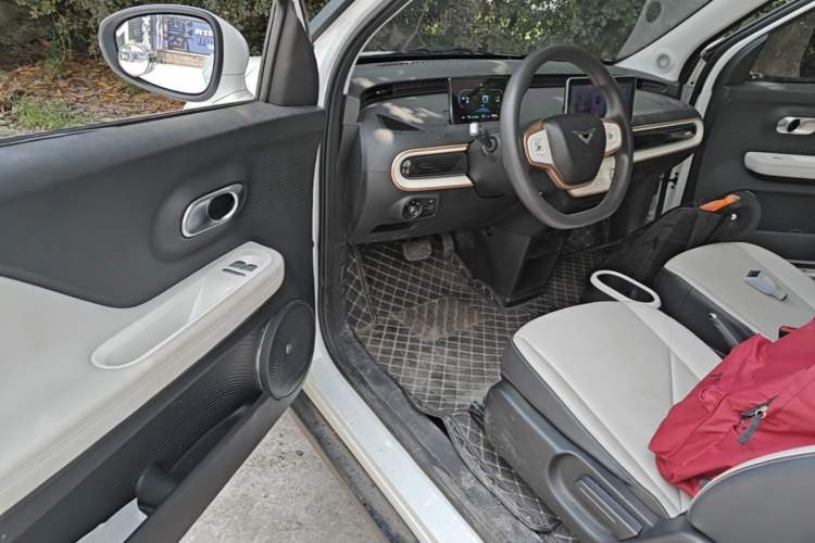 Used Cowin October 2023 201km Wave Rider Edition Driver Seat
