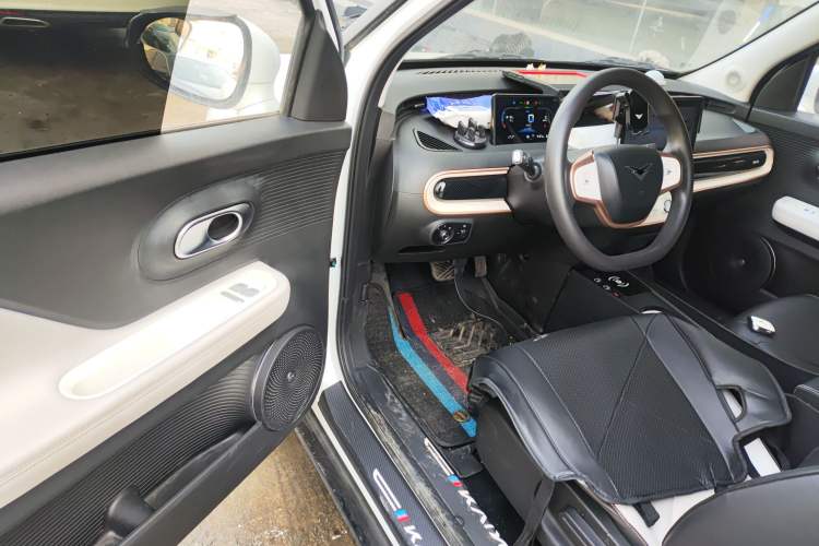 Used Cowin October 2023 201km Wave Rider Edition Driver Seat