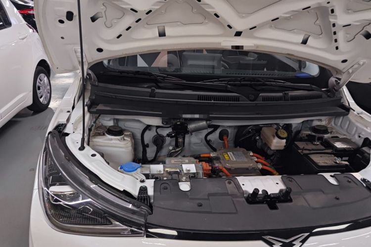 Used Cowin October 2023 201km Wave Rider Edition Engine Bay Right