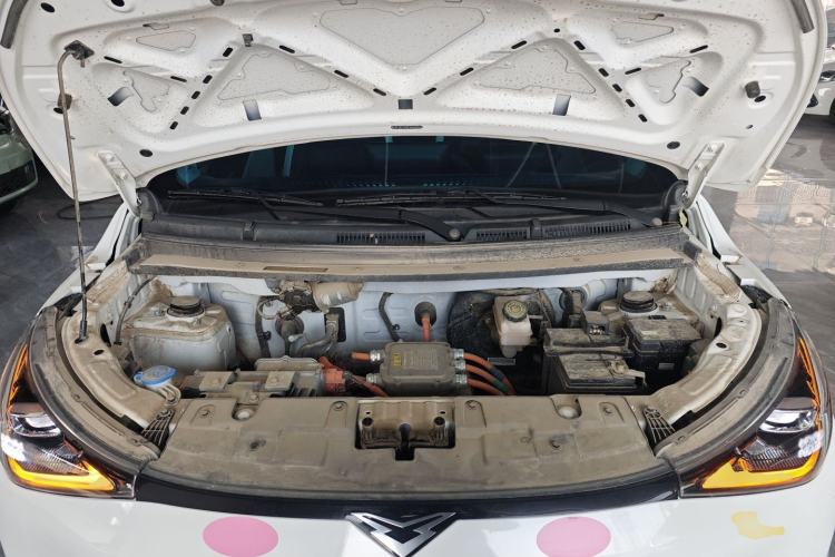 Used Cowin October 2023 201km Wave Rider Edition Engine Bay
