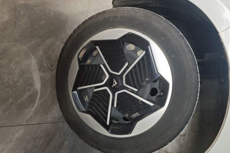 Used Cowin October 2023 201km Wave Rider Edition Exterior 8