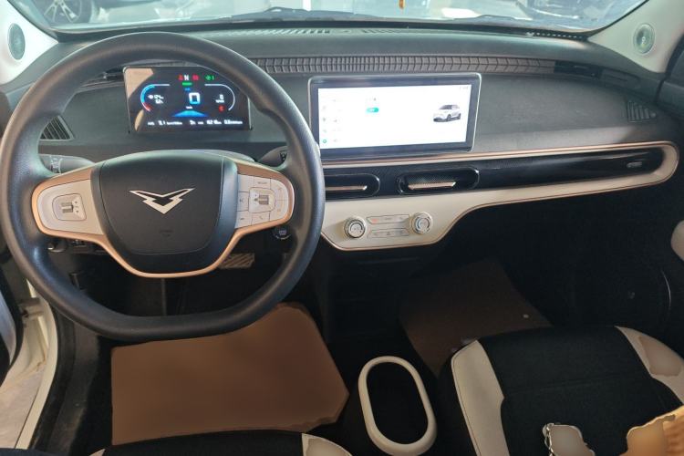 Used Cowin October 2023 201km Wave Rider Edition Interior 2