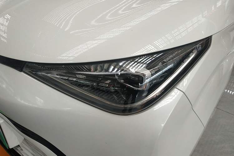 Used Cowin October 2023 201km Wave Rider Edition Left Front Headlight