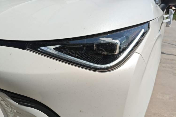 Used Cowin October 2023 301km Zhi Feng Edition Left Front Headlight