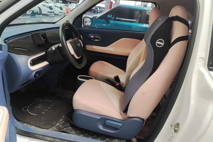 Used Cowin October 2023 201km Wave Rider Edition Left Front Seat
