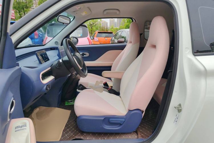 Used Cowin October 2023 201km Wave Rider Edition Left Front Seat