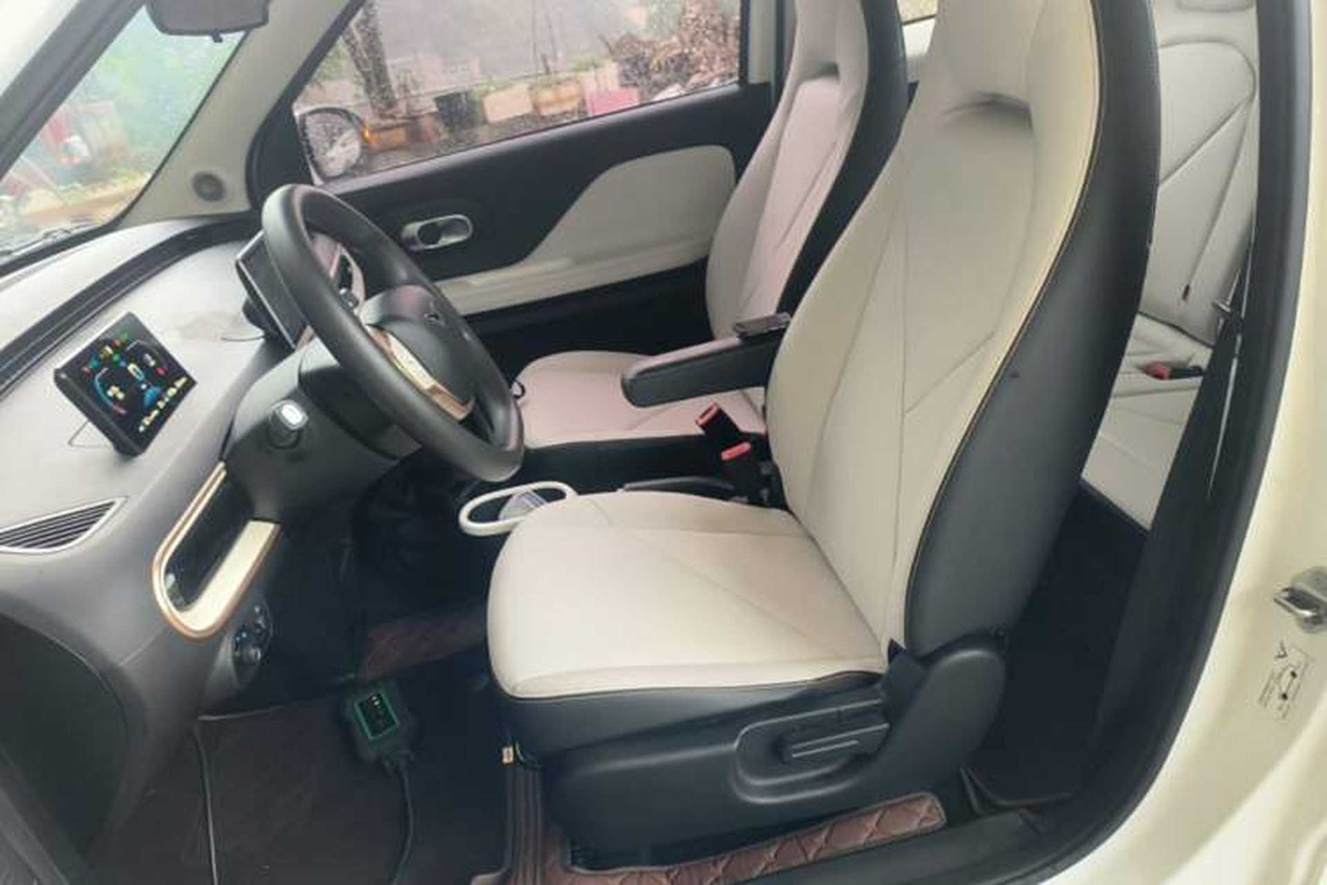 Used Cowin October 2023 201km Wave Rider Edition Left Front Seat