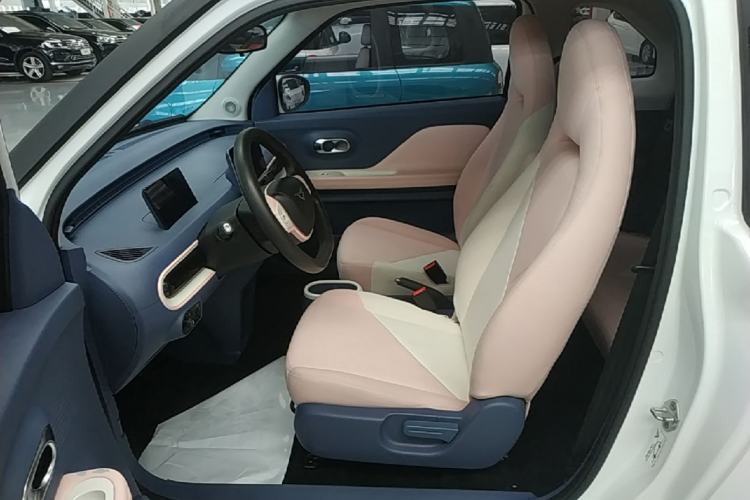 Used Cowin October 2023 201km Wave Rider Edition Left Front Seat