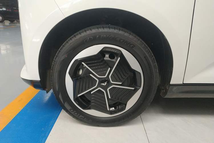 Used Cowin October 2023 201km Wave Rider Edition Left Front Wheel Hub