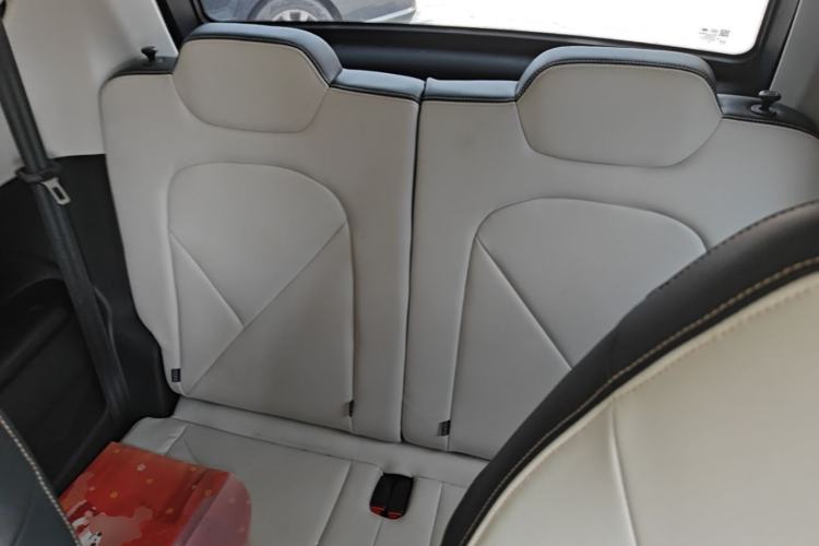 Used Cowin October 2023 201km Wave Rider Edition Left Rear Seat