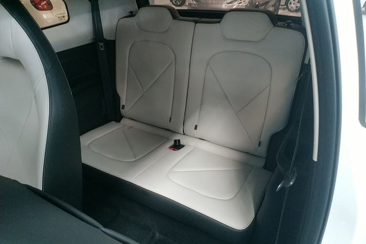 Used Cowin October 2023 201km Wave Rider Edition Left Rear Seat