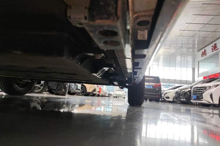 Used Cowin October 2023 201km Wave Rider Edition Left Side Sill