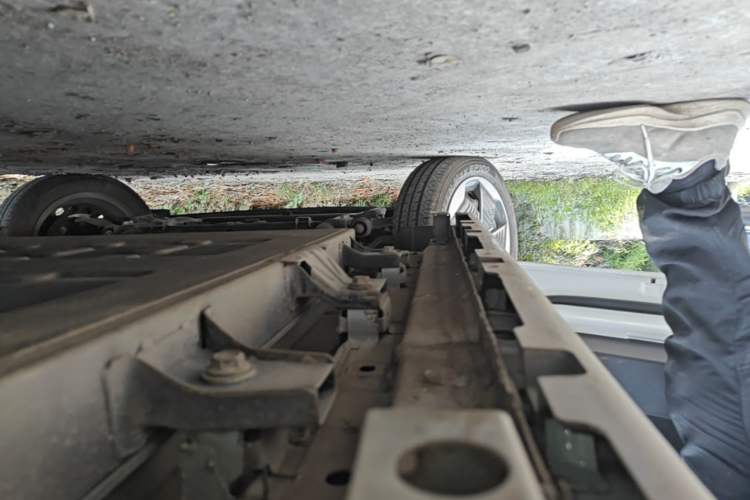 Used Cowin October 2023 201km Wave Rider Edition Left Side Sill