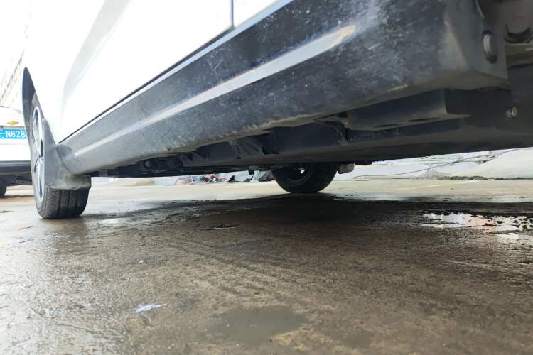Used Cowin October 2023 201km Wave Rider Edition Left Side Sill