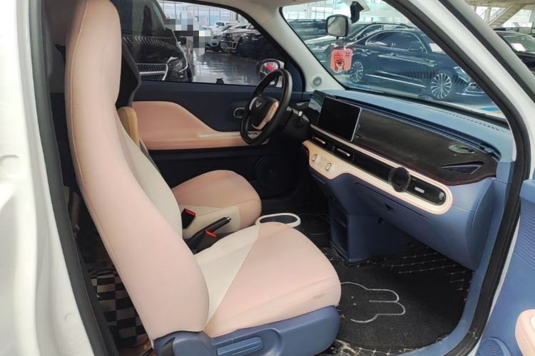 Used Cowin October 2023 201km Wave Rider Edition Right Front Seat