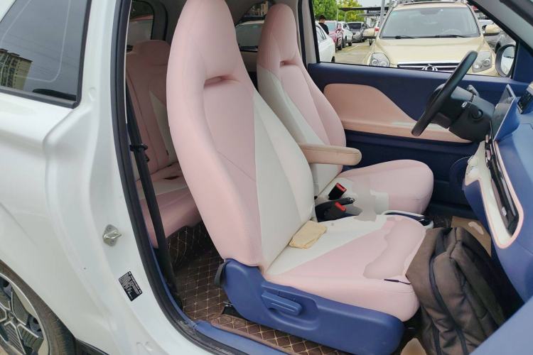 Used Cowin October 2023 201km Wave Rider Edition Right Front Seat