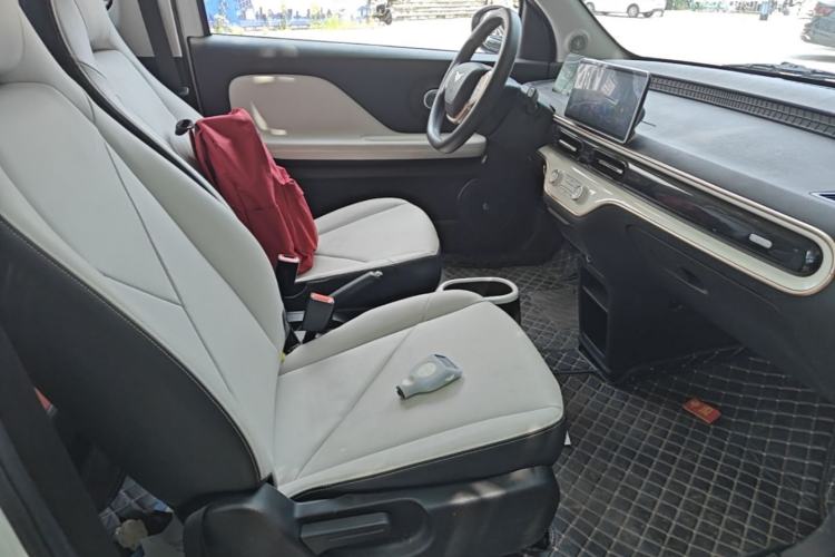 Used Cowin October 2023 201km Wave Rider Edition Right Front Seat