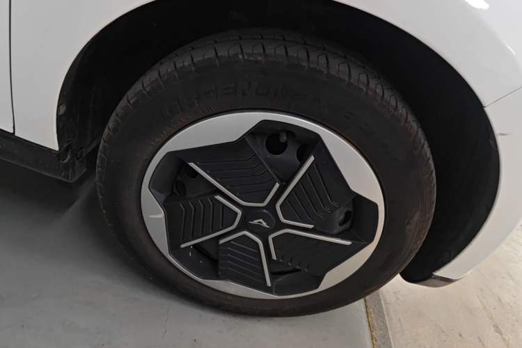 Used Cowin October 2023 201km Wave Rider Edition Right Front Wheel Hub