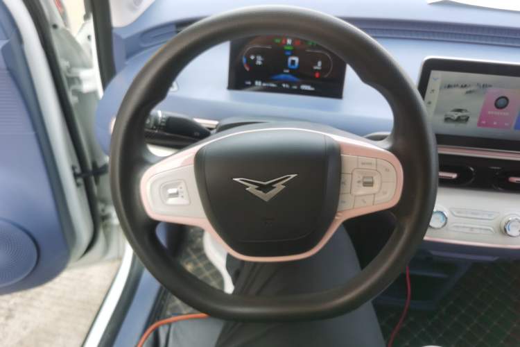 Used Cowin October 2023 201km Wave Rider Edition Steering Wheel