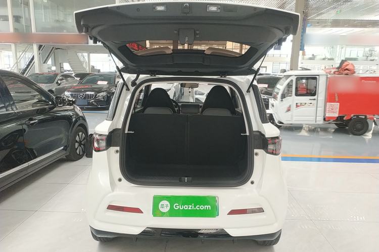 Used Cowin October 2023 201km Wave Rider Edition Trunk