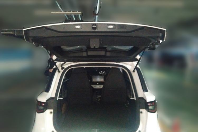 Used Cowin October 2023 201km Wave Rider Edition Trunk