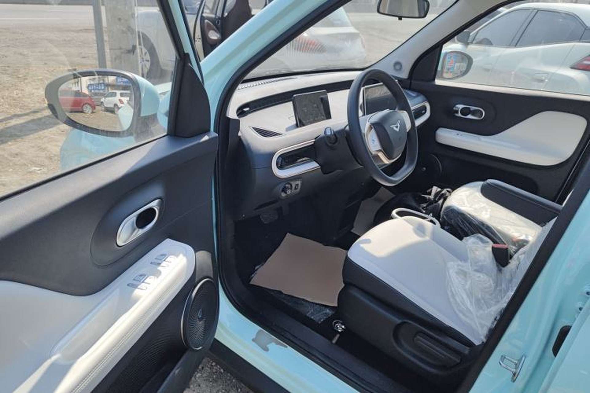 Used Cowin October 2025 Mate 300km Surfing Edition Driver Seat