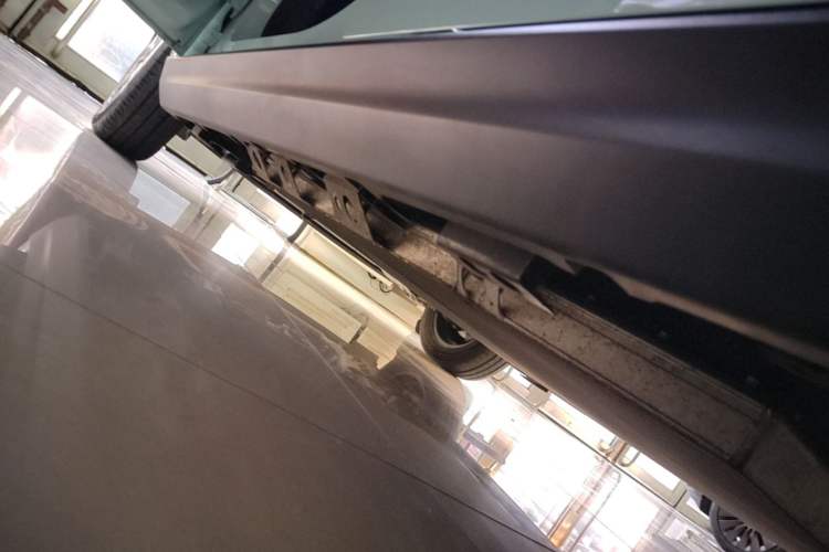 Used Cowin October 2025 Mate 300km Surfing Edition Left Side Sill