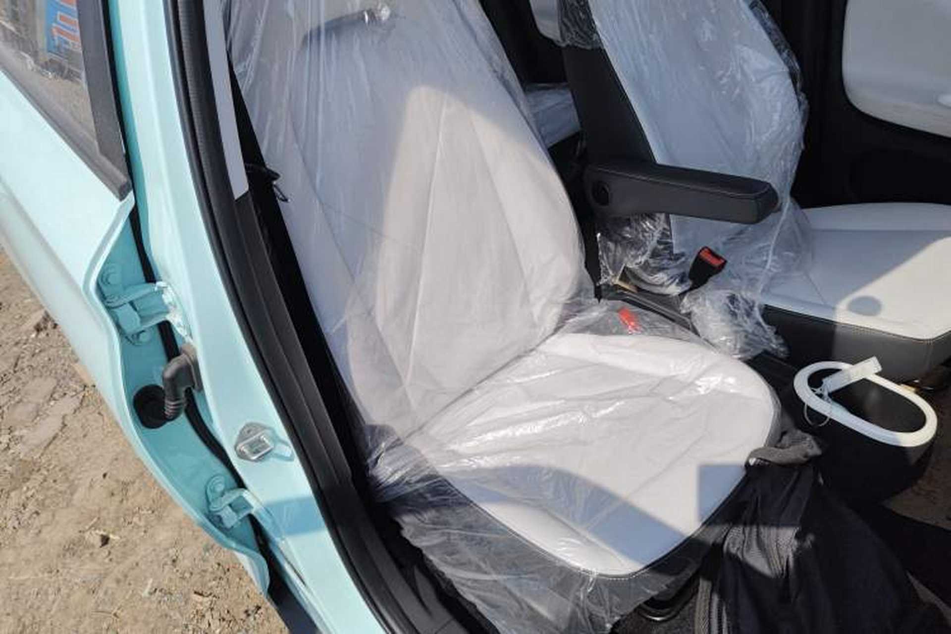 Used Cowin October 2025 Mate 300km Surfing Edition Right Front Seat