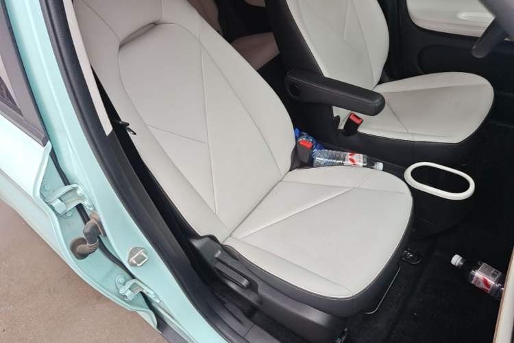 Used Cowin October 2025 Mate 410 km Surfing Edition Right Front Seat