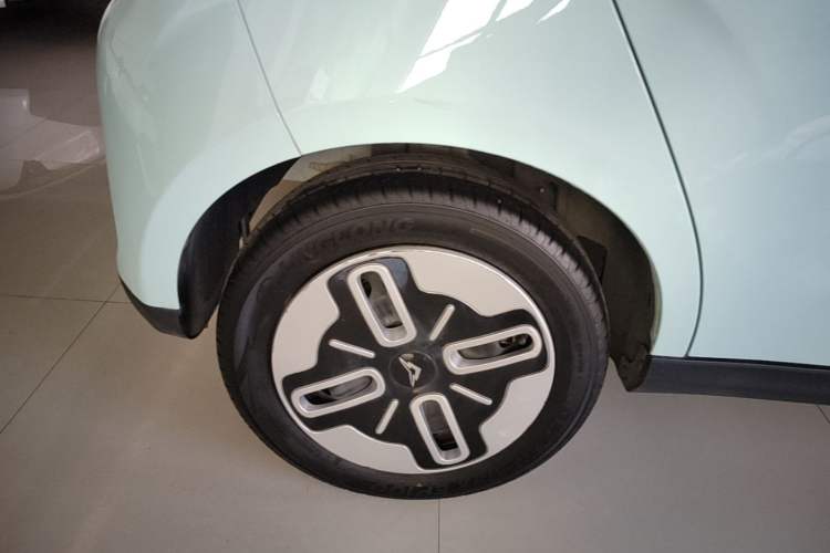 Used Cowin October 2025 Mate 300km Surfing Edition Right Rear Wheel Hub