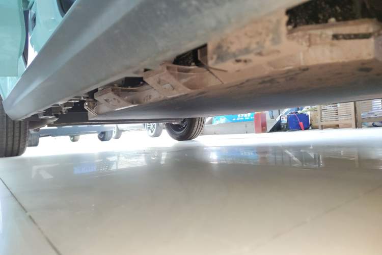 Used Cowin October 2025 Mate 300km Chasing Wind Edition Right Side Sill