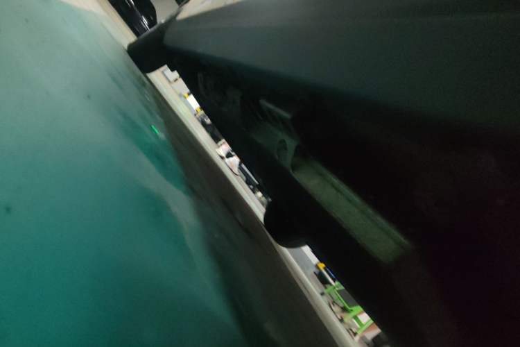 Used Cowin October 2025 Mate 300km Surfing Edition Chassis Rear Left